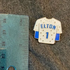 Elton John glitter Jersey lapel pin